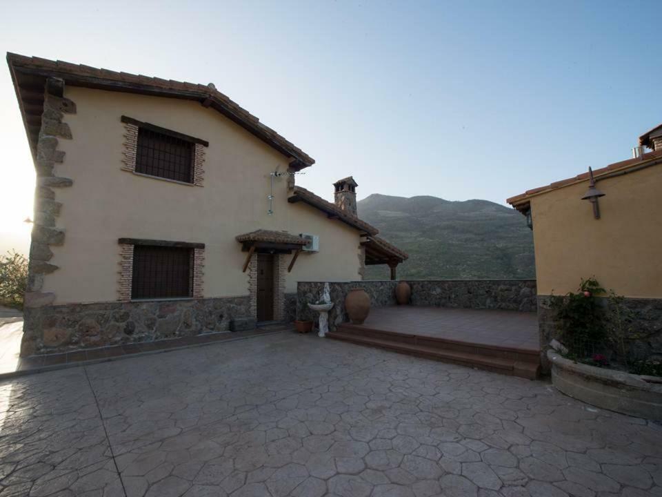 Casa Rural Apartamento Las Malpicas Наваконсехо Экстерьер фото